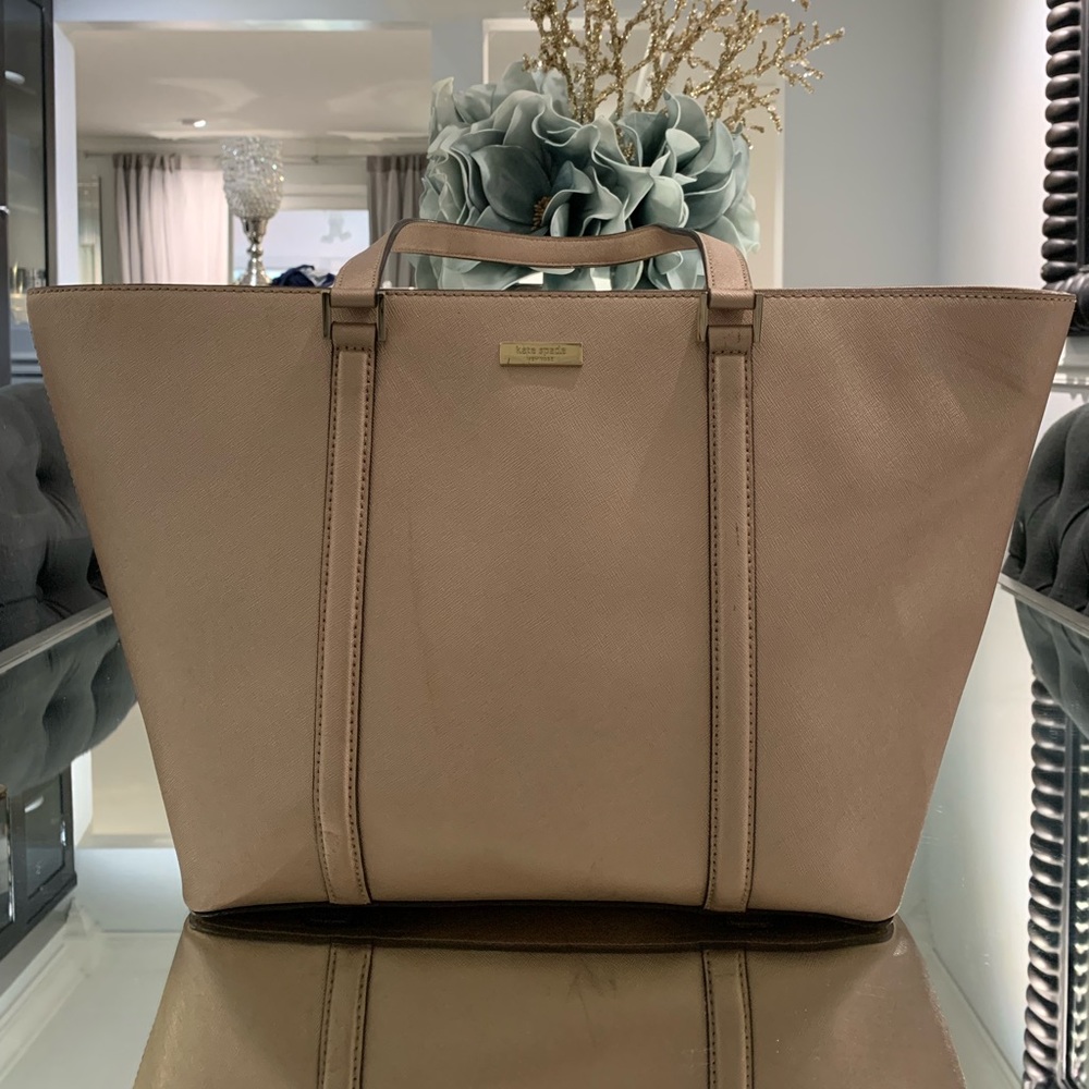 Large rose gold kate spade hand bag
